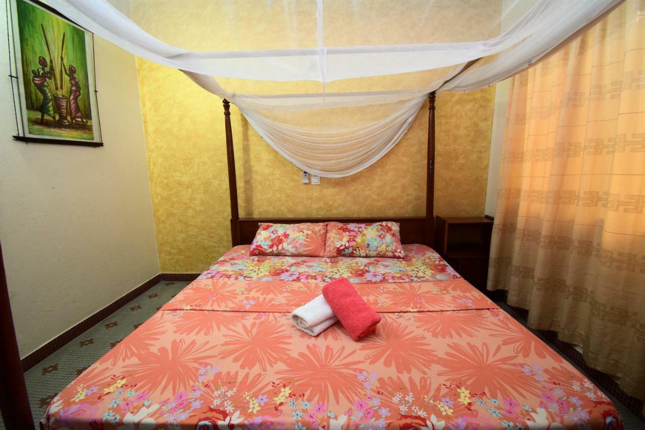 B&B Chez Rita Kotonu Zewnętrze zdjęcie