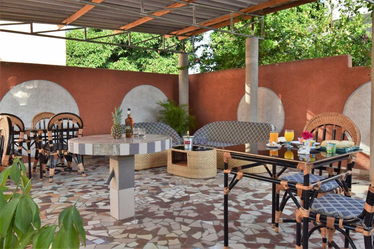 B&B Chez Rita Kotonu Zewnętrze zdjęcie
