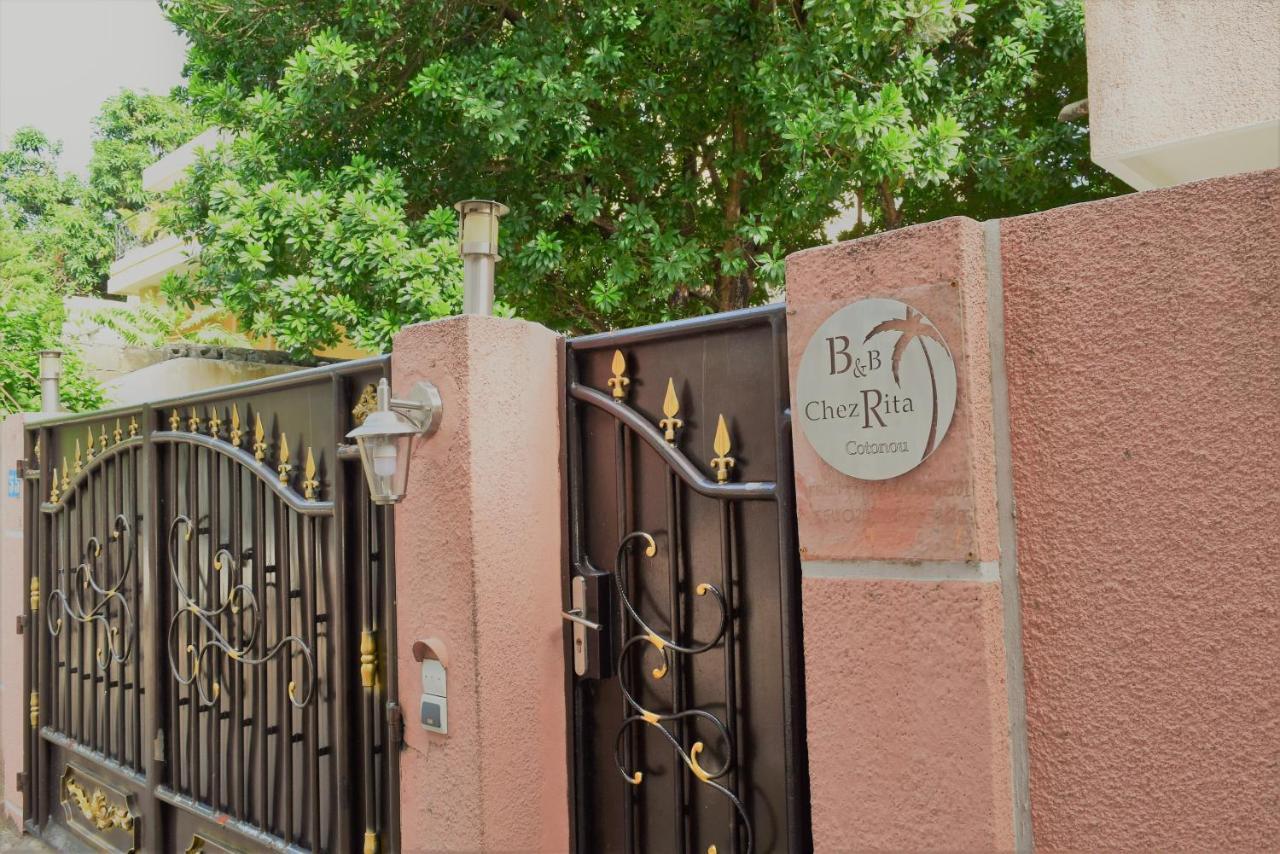 B&B Chez Rita Kotonu Zewnętrze zdjęcie