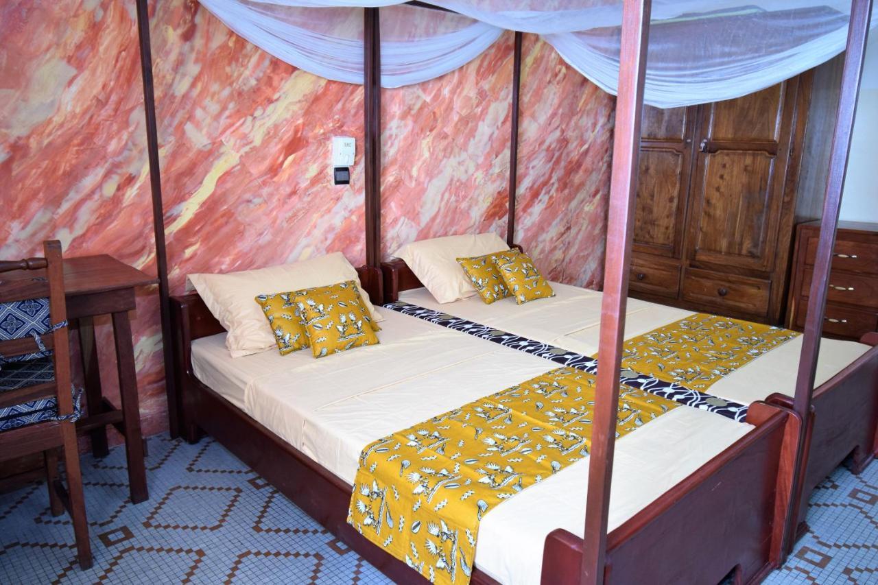 B&B Chez Rita Kotonu Zewnętrze zdjęcie